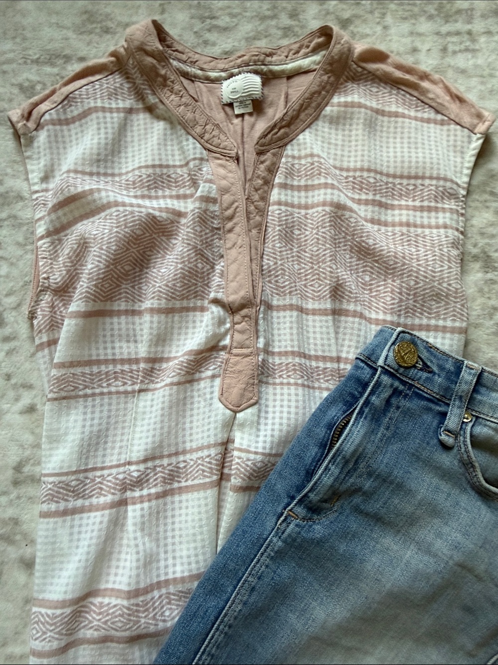 Postmark Women’s Striped Cap-Sleeve high low Top — Dusty pink/White size small